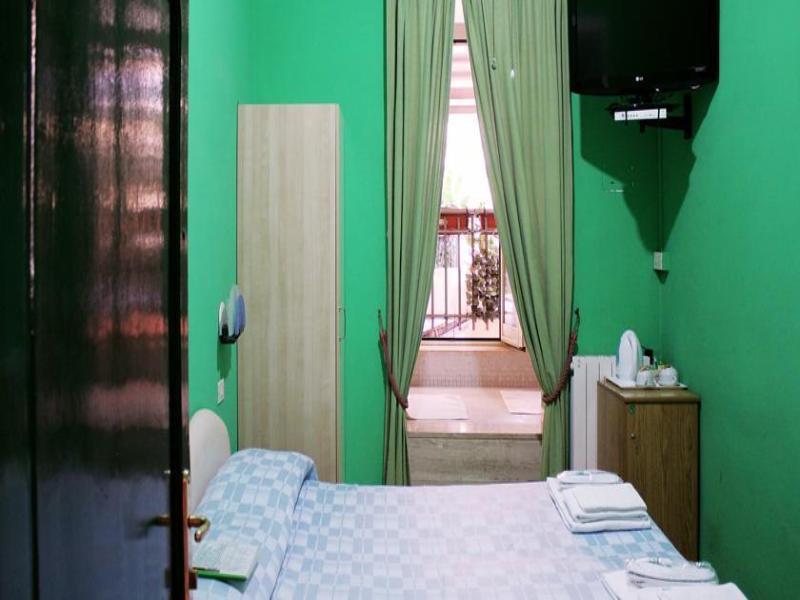 Alessandro A San Pietro Best Bed Roma Exterior foto